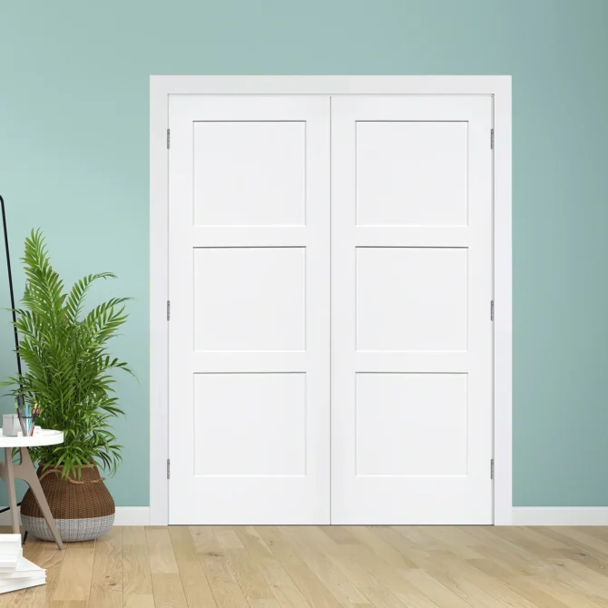 3 Panel shaker solid core interior door Black Hinges With Handle