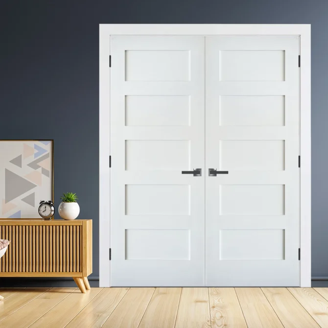 5 Panel Shaker Solid Core Interior Door Slab Black Hinges with Handle