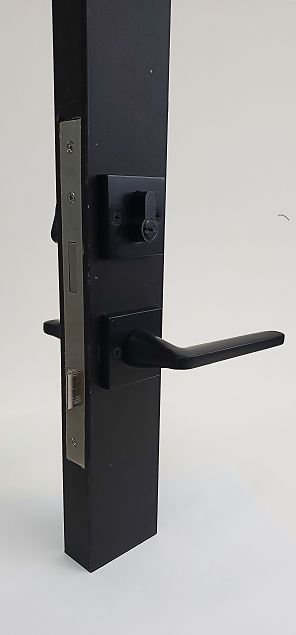 Soho Slim Lock and Handle set